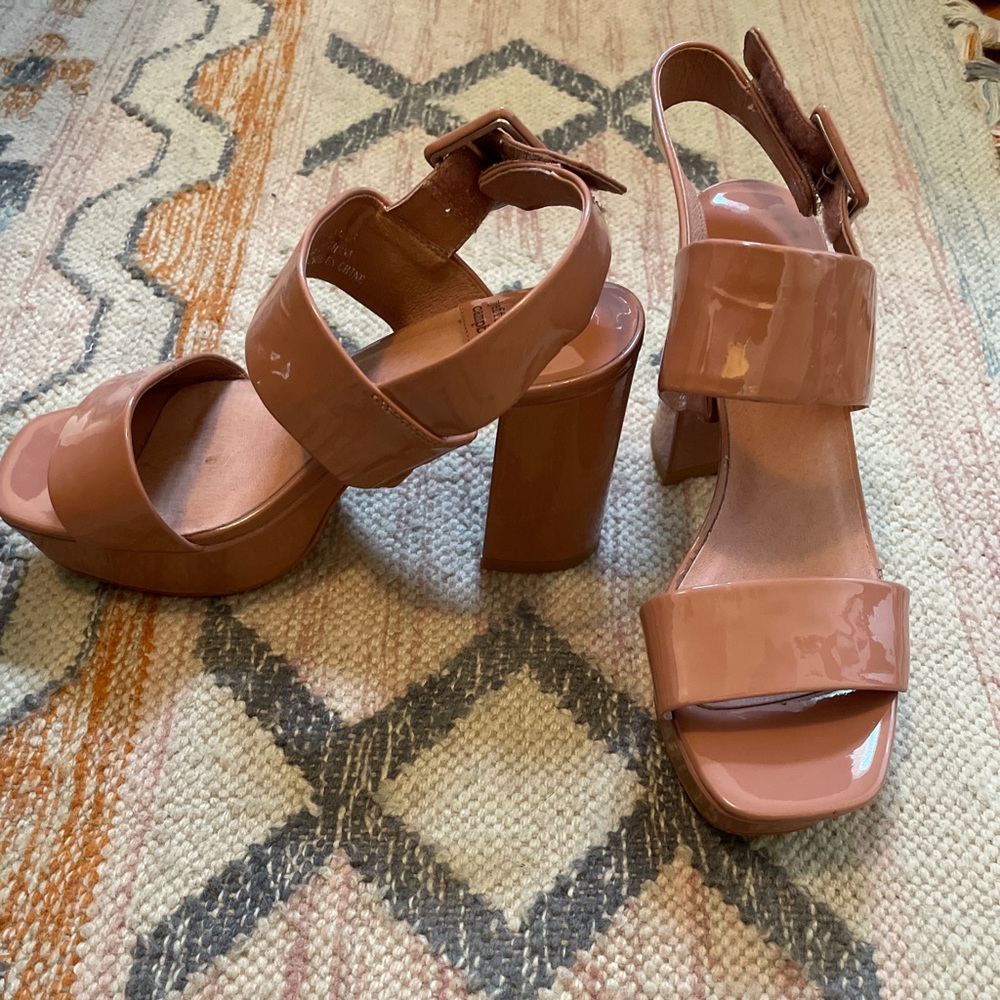 Jeffrey Campbell Amma Platform Patent Blush Heels 6.5